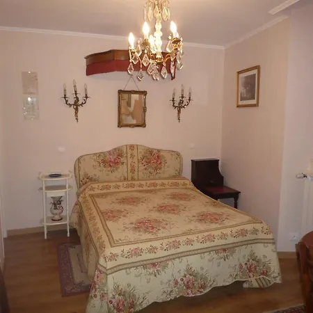 La Maison Du Sonneur מרטל